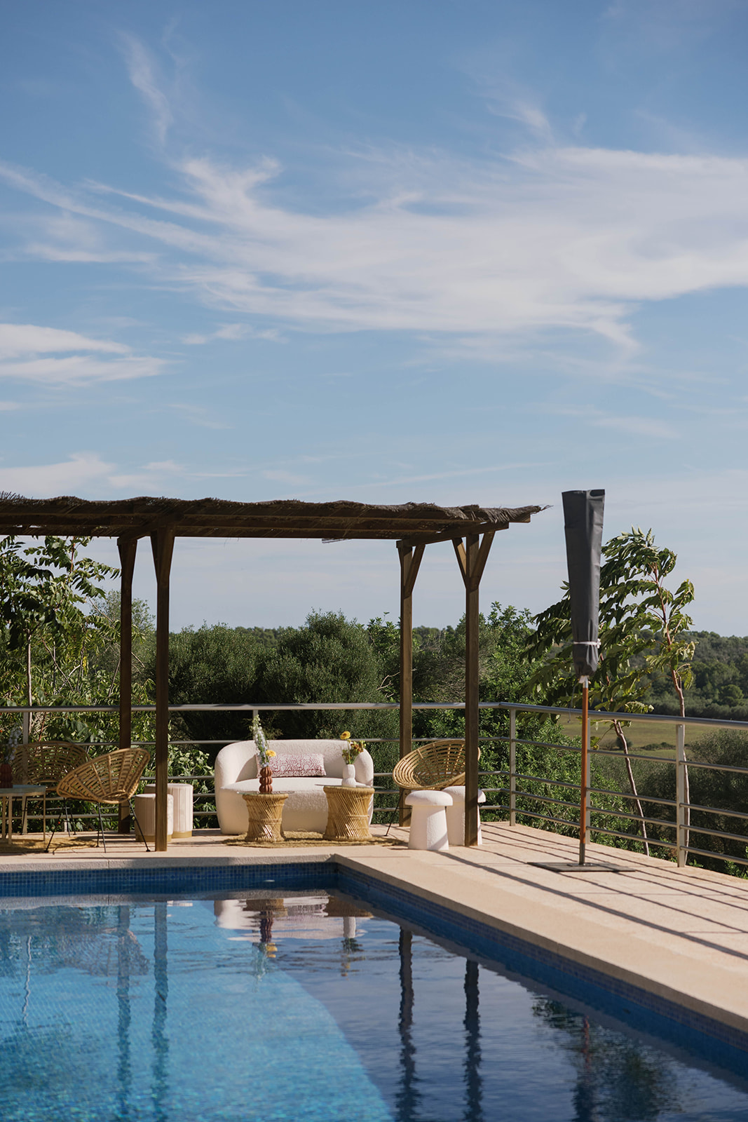 c53bfd50 b5ca 48d0 a4b8 d3de0f38d9d4